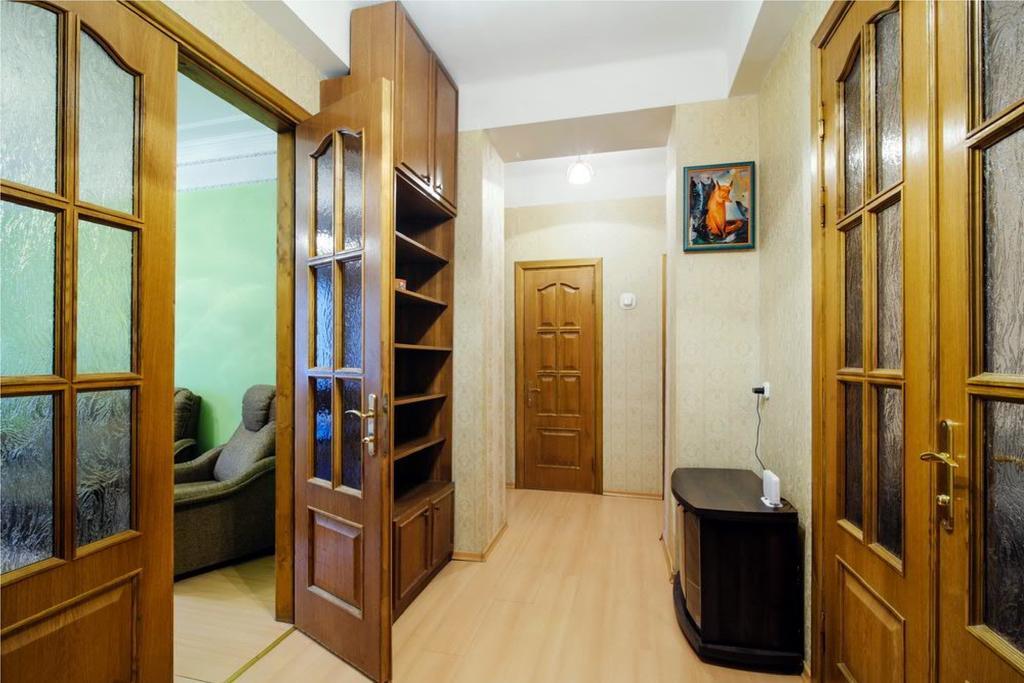 Apartment Kirova 1 Minsk Dış mekan fotoğraf